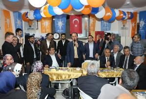 Göztepe Mahallesi Cay Sohbeti